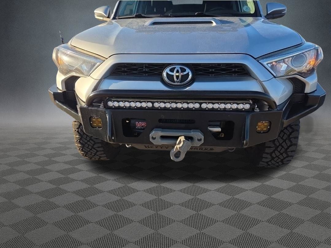 Used 2014 Toyota 4Runner Trail Premium AWD/4WD image 15