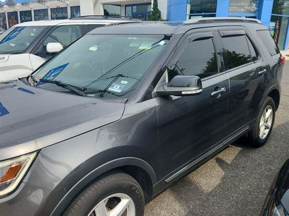 Used 2017 Ford Explorer XLT