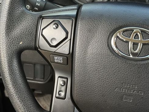 Used 2022 Toyota Tacoma SR w/ SX Package RWD image 13