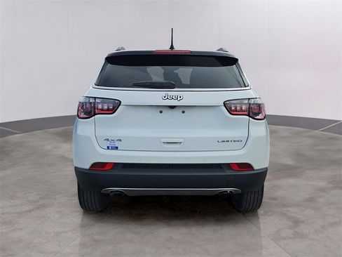Used 2023 Jeep Compass Limited w/ Sun and Sound Group image 5