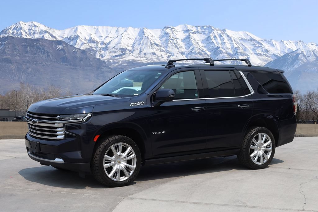 Used 2021 Chevrolet Tahoe High Country w/ Premium Package AWD/4WD image 2