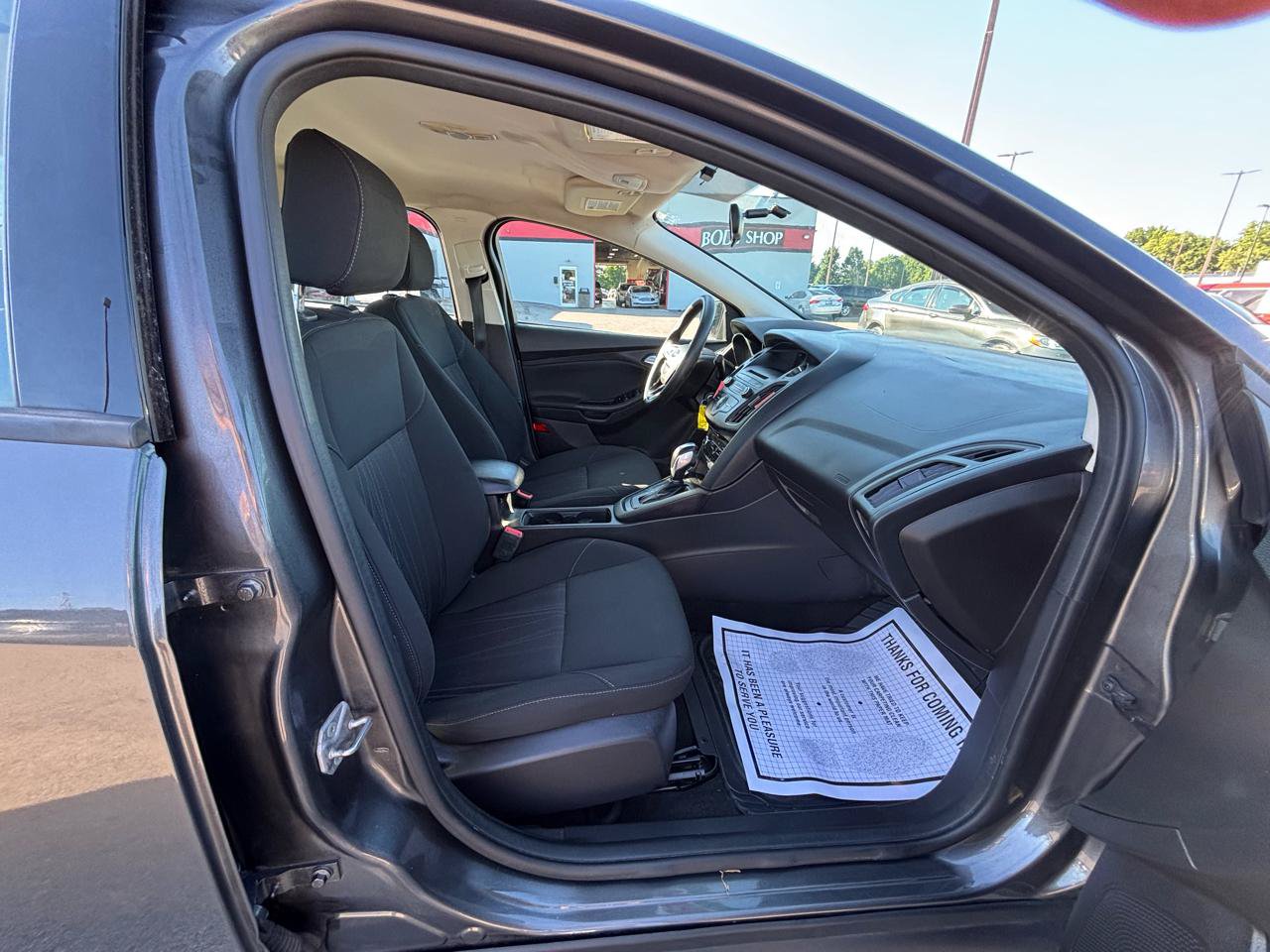 Used 2015 Ford Focus SE FWD image 10