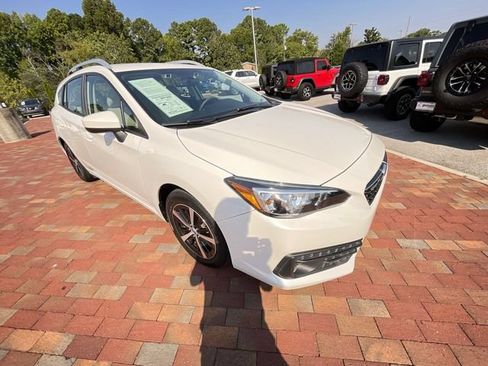 Used 2022 Subaru Impreza 2.0i Premium w/ Popular Package #2 AWD/4WD image 38