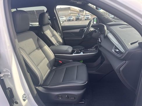 Used 2025 Buick Enclave Preferred image 20