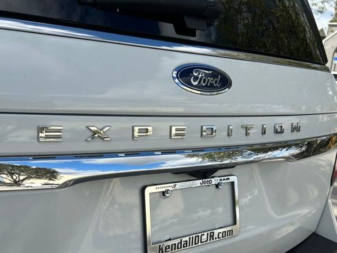 Used 2022 Ford Expedition Limited image 33