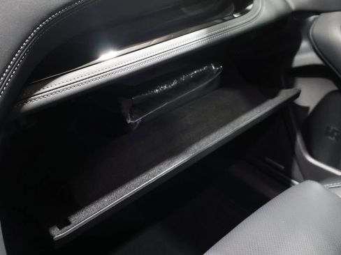 Used 2025 Subaru Outback Limited image 32