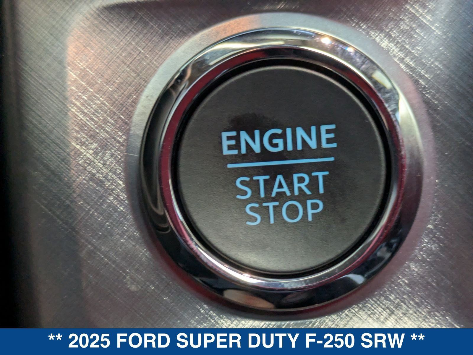 Certified 2025 Ford F250 King Ranch AWD/4WD image 36