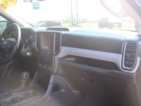 Used 2024 Ford Ranger XL image 27