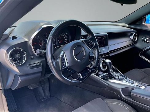 Used 2022 Chevrolet Camaro LT RWD image 14