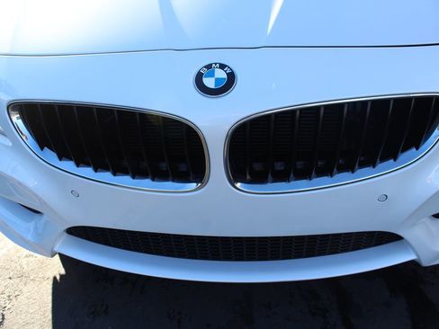 Used 2016 BMW Z4 sDrive28i image 11