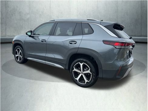 New 2026 Volkswagen Tiguan SE image 3