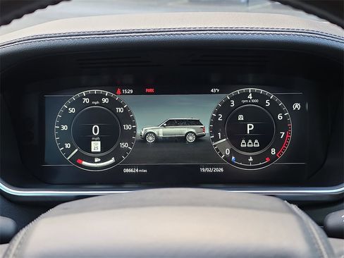 Used 2022 Land Rover Range Rover Westminster Edition image 22