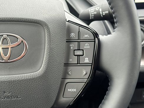 New 2026 Toyota Prius XLE image 27