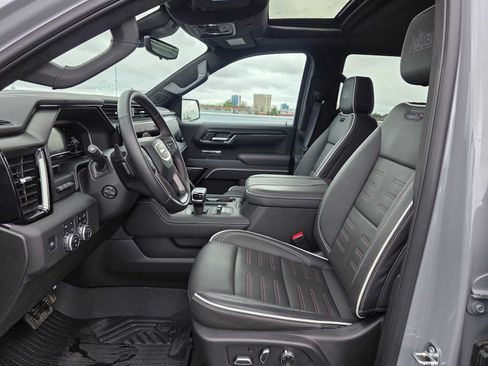 Certified 2024 GMC Sierra 1500 AT4X w/ AT4X AEV Edition AWD/4WD image 19