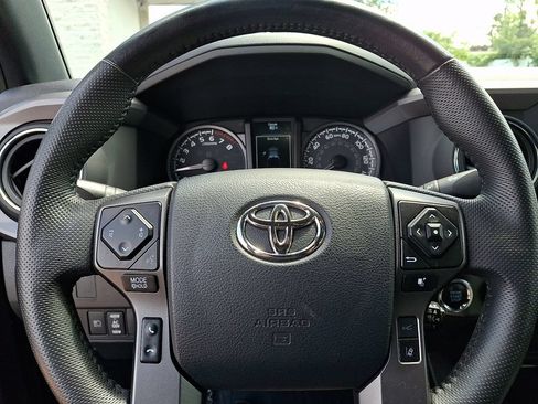 Certified 2023 Toyota Tacoma TRD Sport AWD/4WD image 21