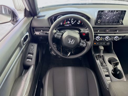 Used 2025 Honda Civic Sport image 15