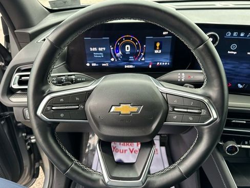 Certified 2025 Chevrolet Traverse LT image 18