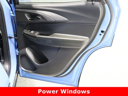 Used 2024 Chevrolet TrailBlazer RS w/ Convenience Package image 33
