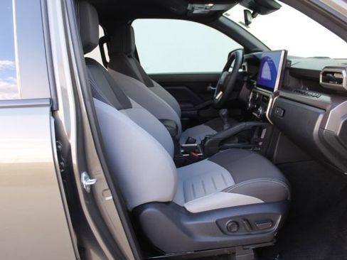 Used 2025 Toyota Tacoma TRD Off-Road w/ TRD Off Road Upgrade Package image 38