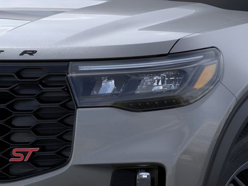 New 2026 Ford Explorer ST AWD/4WD image 18