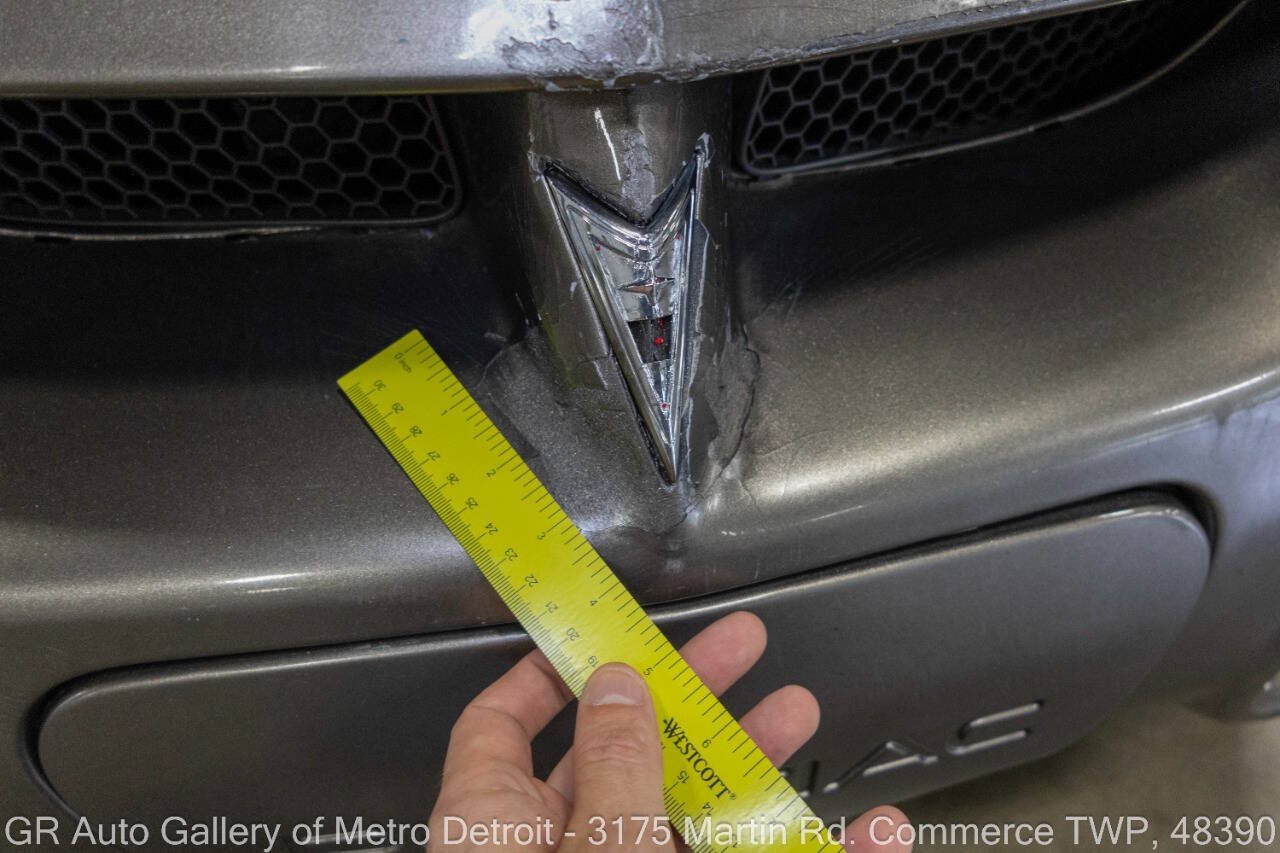 Used 2000 Pontiac Bonneville SSEi FWD image 26