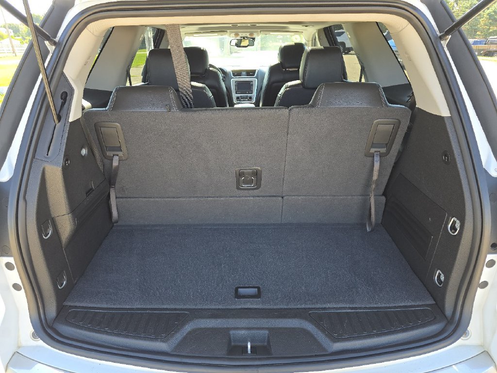Used 2016 GMC Acadia SLT w/ Open Road Package FWD image 24