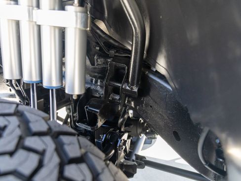 Used 2006 Chevrolet Silverado 2500 LT w/ Heavy-Duty Power Package image 25