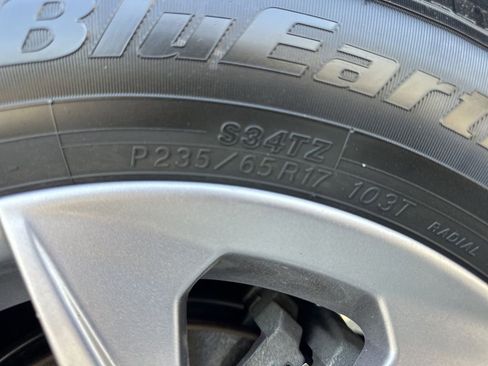 Used 2025 Toyota Sienna LE image 33