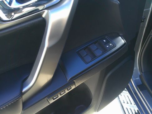 Used 2023 Lexus GX 460 Premium image 18