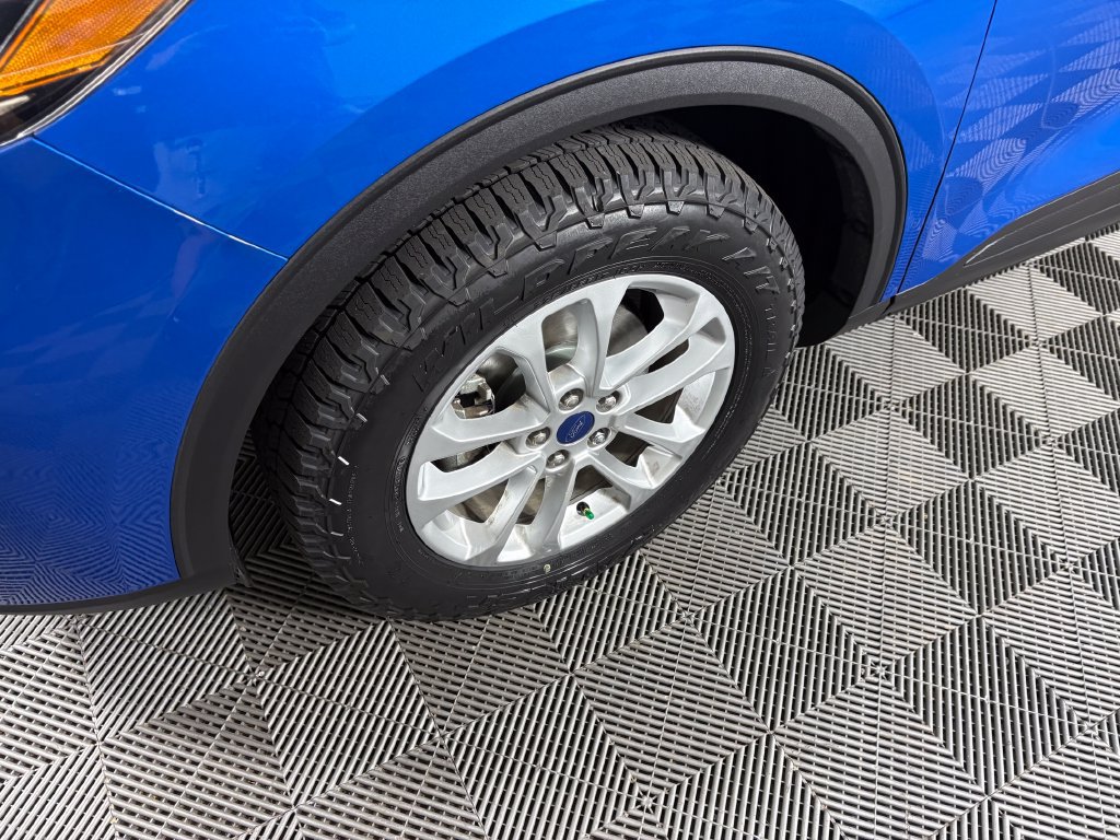 Certified 2020 Ford Escape SE AWD/4WD image 9