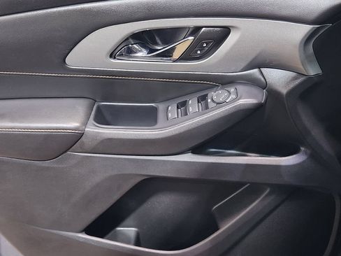 Used 2021 Chevrolet Traverse LS w/ LPO, Floor Liner Package FWD image 35