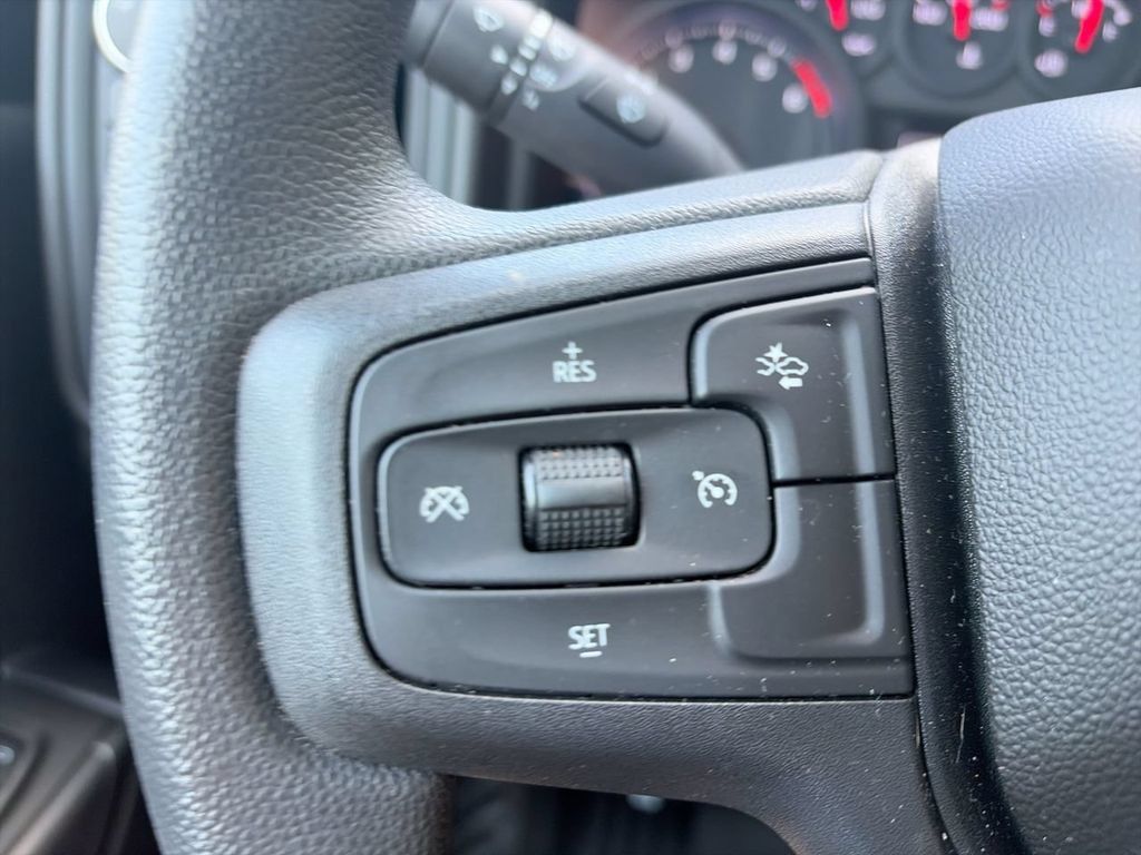 Used 2025 Chevrolet Silverado 2500 Custom w/ Custom Convenience Package AWD/4WD image 21