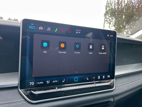 New 2026 Volkswagen Tiguan SE FWD image 35