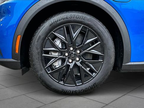 Used 2025 Ford Mustang Mach-E Select w/ Interior Protection Package image 10