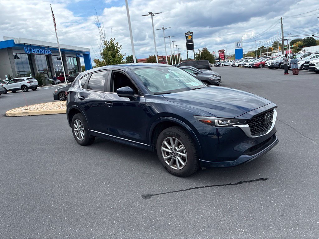 Used 2025 MAZDA CX-5 AWD 2.5 S w/ Preferred Package image 2