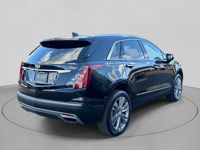 Certified 2024 Cadillac XT5 Premium Luxury w/ LPO, Floor Liner Package AWD/4WD image 5