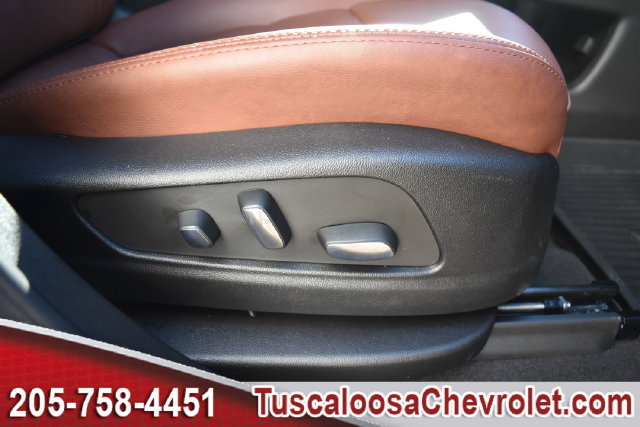 Used 2026 Cadillac XT5 Premium Luxury w/ Driver Assist Package FWD image 29