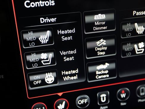 Used 2021 RAM 1500 Laramie w/ Laramie Southwest Edition image 28