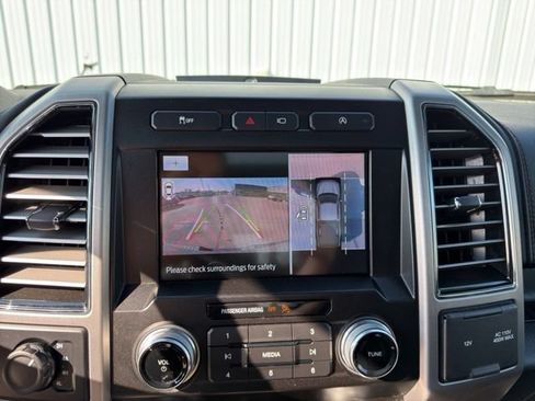 Certified 2020 Ford F150 Platinum w/ Technology Package AWD/4WD image 10