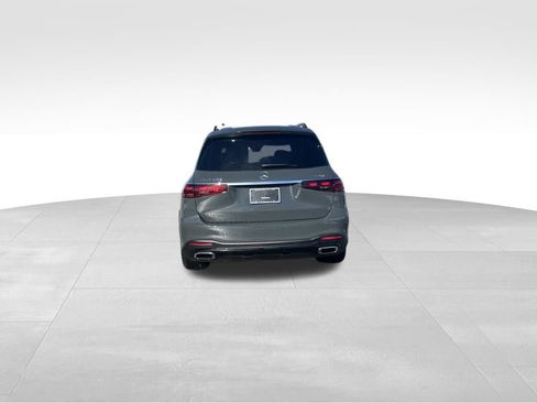 New 2026 Mercedes-Benz GLS 450 4MATIC image 4