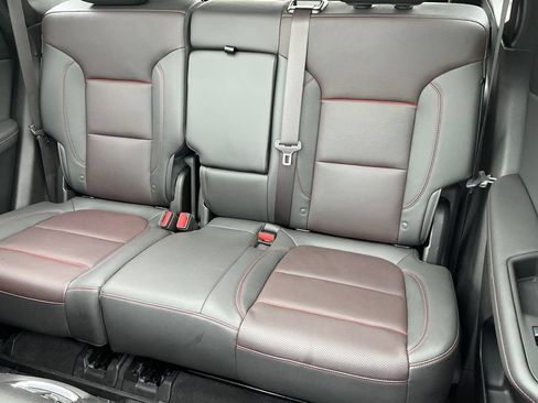 Used 2025 Chevrolet Blazer RS w/ Enhanced Convenience Package AWD/4WD image 22