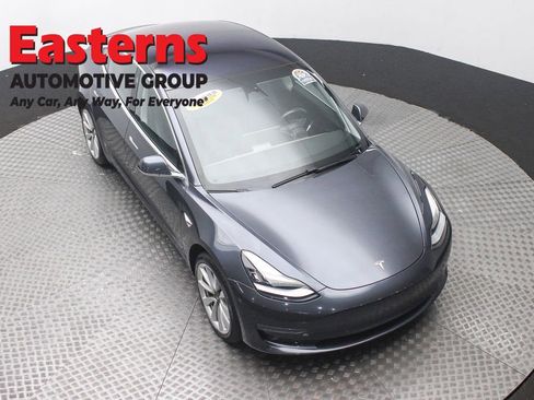 Used 2018 Tesla Model 3 Long Range image 3