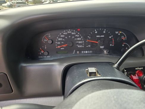 Used 2004 Ford F250 XL AWD/4WD image 17