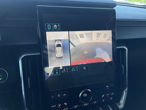 New 2026 GMC Acadia Elevation w/ Elevation Premium Package FWD image 15