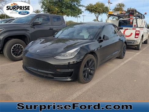 Used 2021 Tesla Model 3 Standard Range Plus image 1