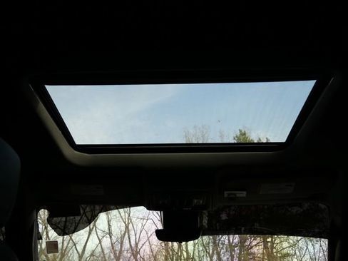 Used 2025 Chevrolet Silverado 2500 LTZ w/ LTZ Premium Package image 29