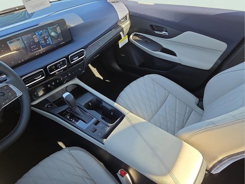 New 2026 Nissan Sentra SL w/ Floor Mat Package FWD image 12