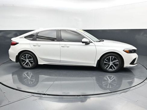 Used 2023 Honda Civic LX image 12