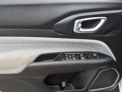 Certified 2022 Jeep Compass Latitude w/ Convenience Group image 6