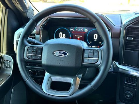 Used 2022 Ford F150 Lariat image 22